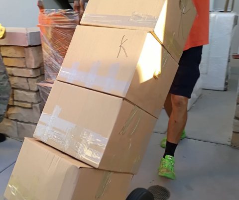 Orange Team Moving — photo